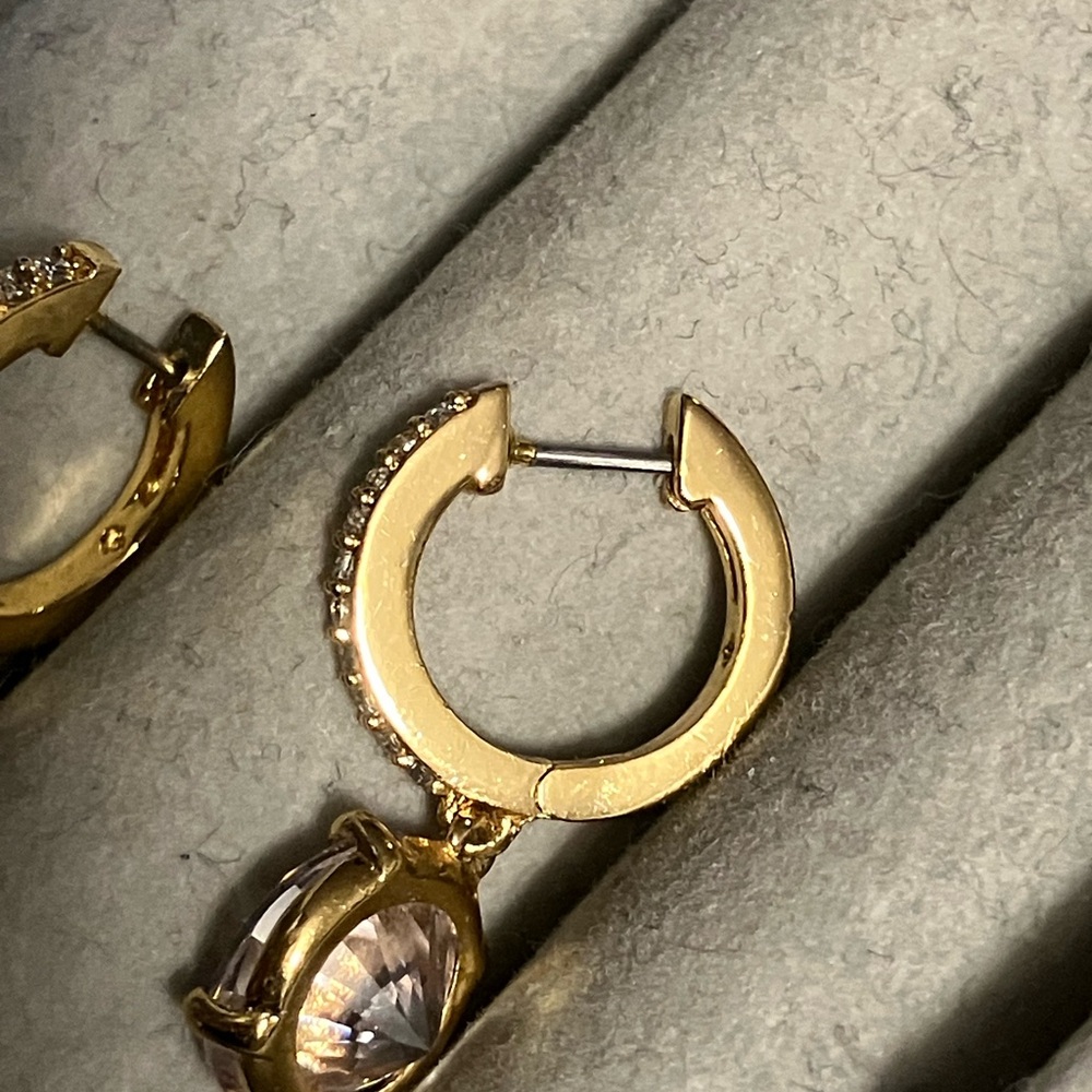 🌸Kate Spade Crystal Earrings - Picture 3 of 6